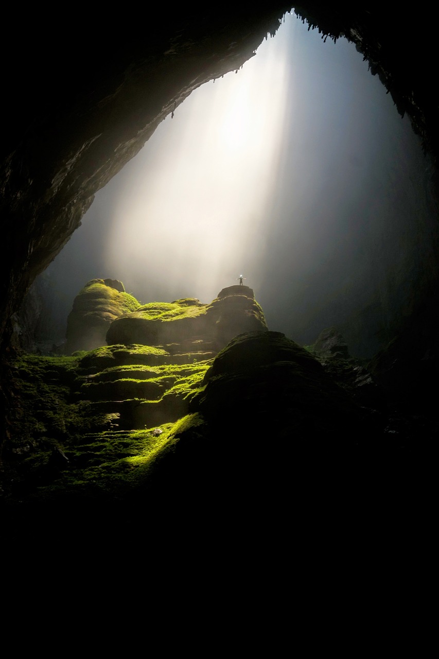 cave, cavern, dark-1835823.jpg